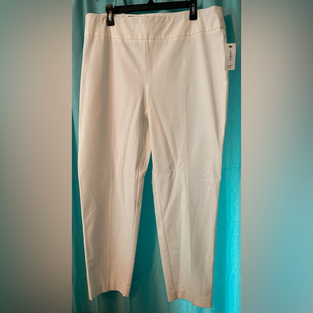 Brand new, never worn. Tag still on pants.